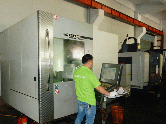 Machining equipment (Equipment image)